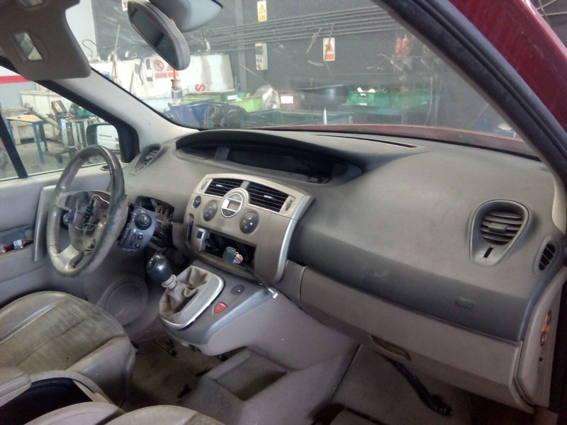 renault scenic ii del año 2005