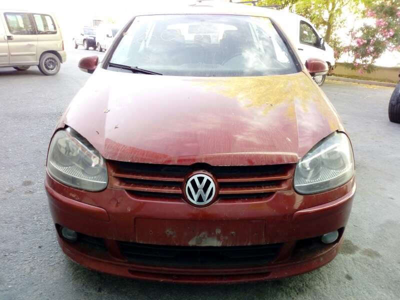 volkswagen golf v berlina (1k1) del año 2005