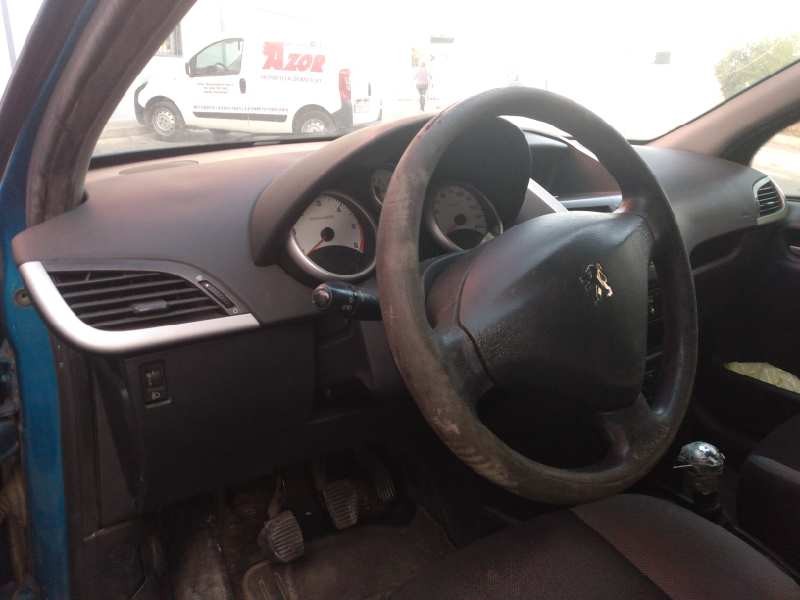 peugeot 207 del año 2007