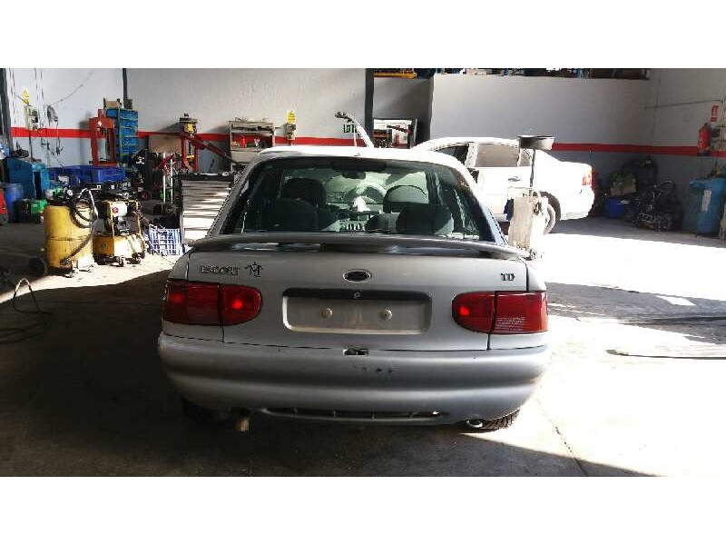 ford escort berl./turnier del año 1998