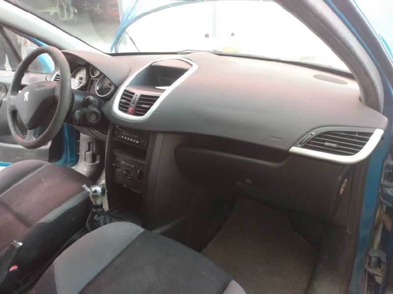 peugeot 207 del año 2007