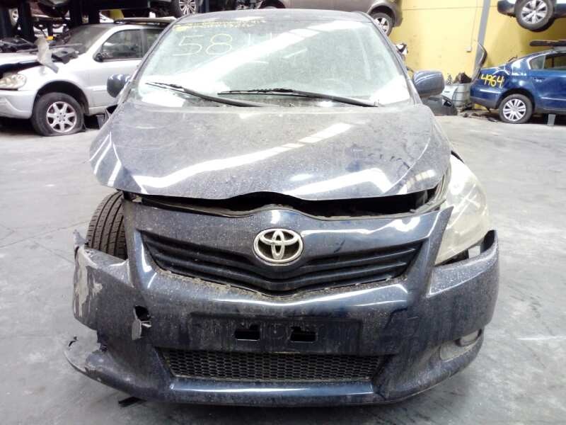 toyota corolla (e15) del año 2010