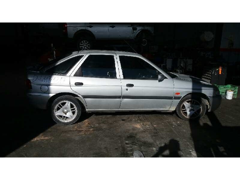 ford escort berl./turnier del año 1998