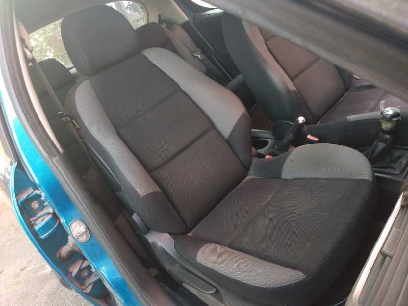 peugeot 207 del año 2007