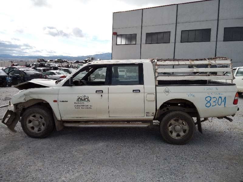 mitsubishi l 200 (k6/7) del año 2001