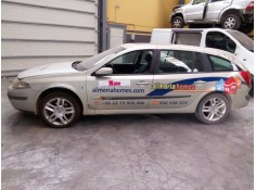 renault laguna ii grandtour (kg0) del año 2004