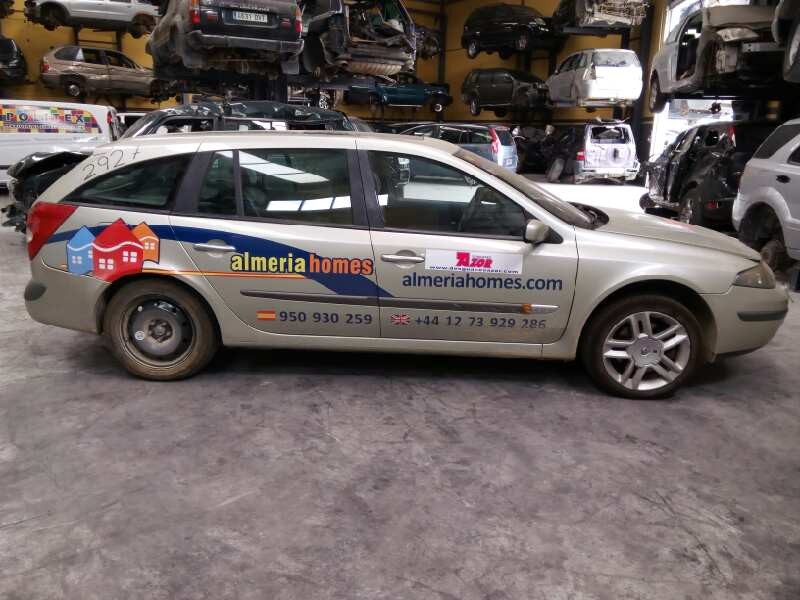 renault laguna ii grandtour (kg0) del año 2004