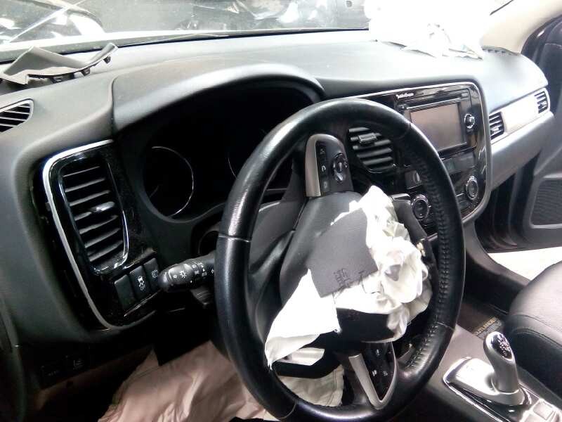 mitsubishi outlander (gf0) del año 2017
