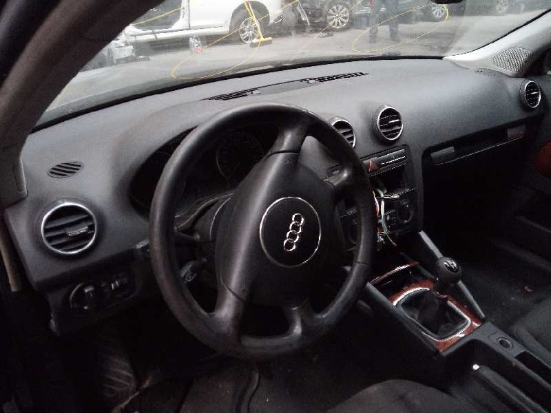 audi a3 (8p) del año 2003