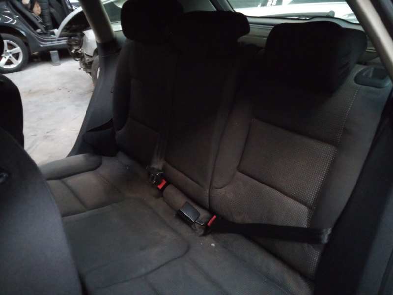 audi a3 sportback (8p) del año 2004
