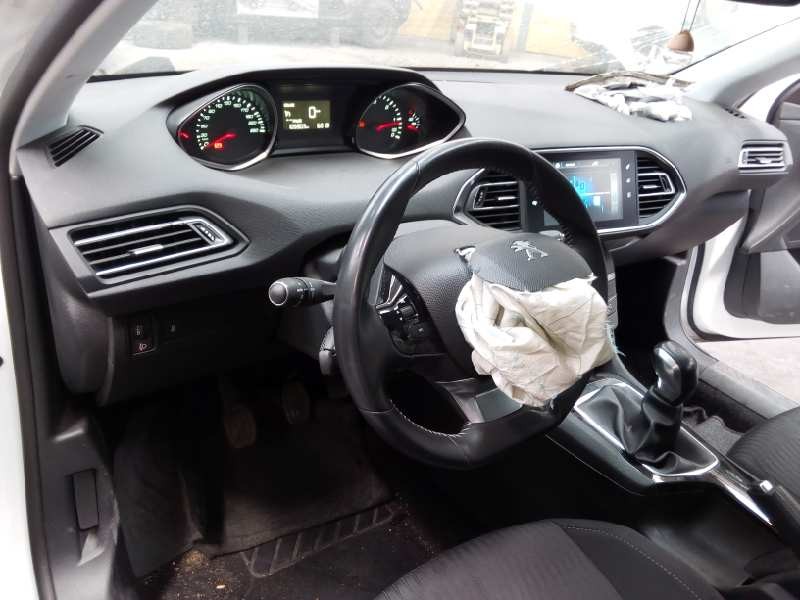 peugeot 308 del año 2014