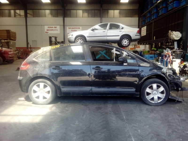 citroën c4 berlina del año 2006