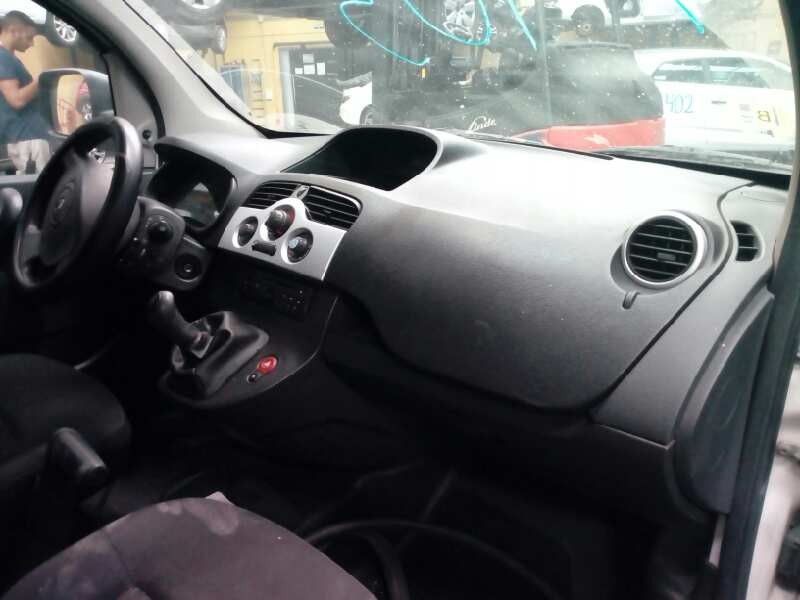 renault kangoo del año 2012
