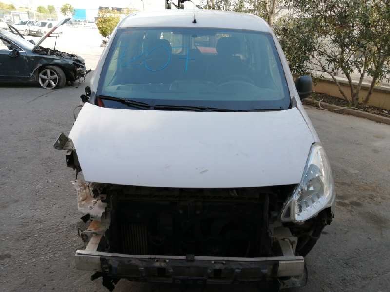 peugeot partner kasten del año 2015