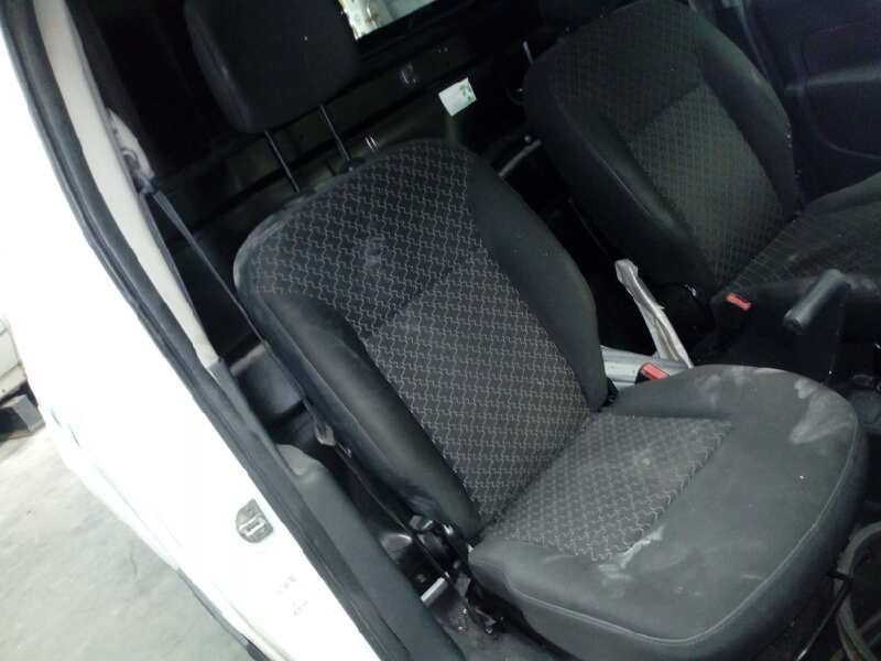 renault kangoo del año 2012