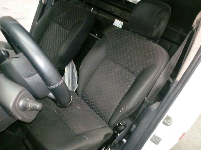 renault kangoo del año 2012