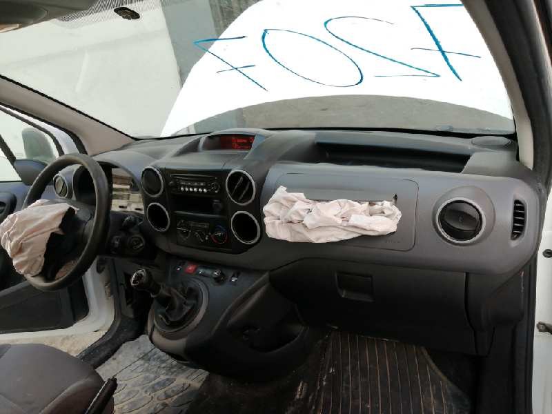peugeot partner kasten del año 2015