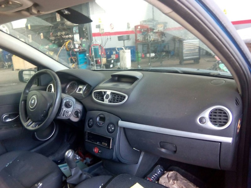 renault clio iii del año 2005