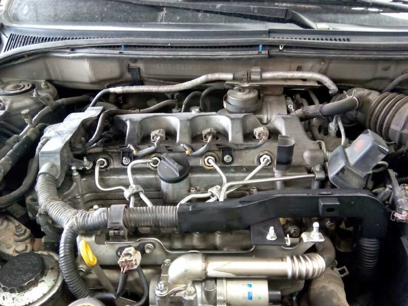toyota avensis berlina (t25) del año 2006