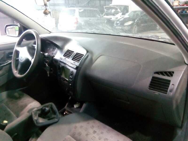 seat ibiza (6k1) del año 1950