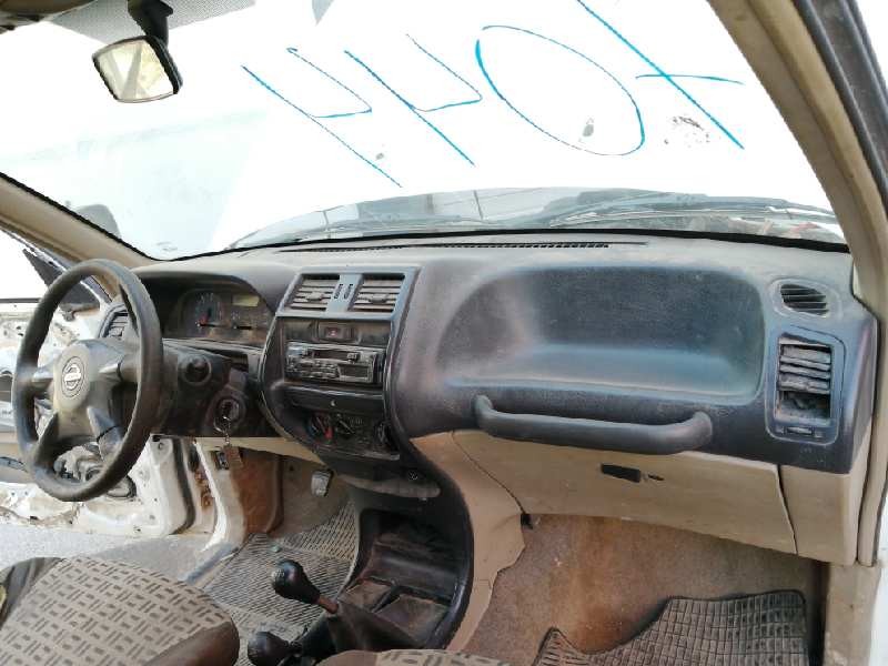 nissan terrano/terrano.ii (r20) del año 2002