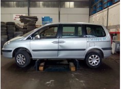 peugeot 807 del año 2003