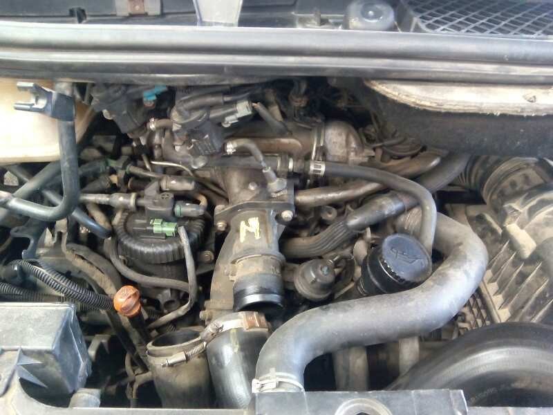 peugeot 807 del año 2003