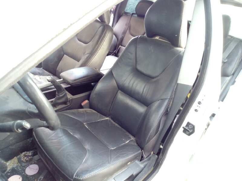 volvo xc70 del año 2004