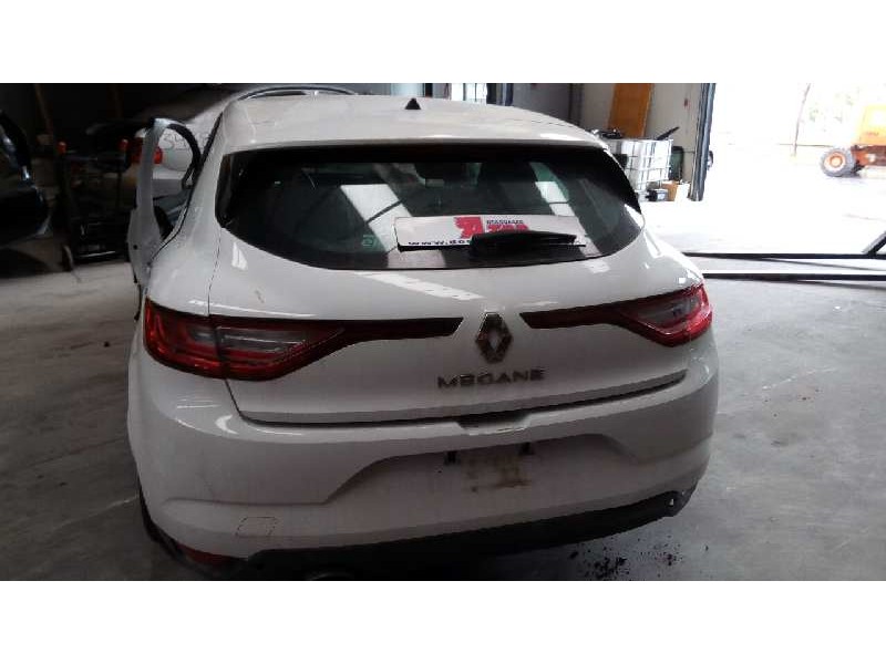 renault megane iv berlina 5p del año 2016