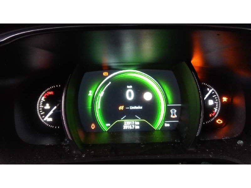 renault megane iv berlina 5p del año 2016