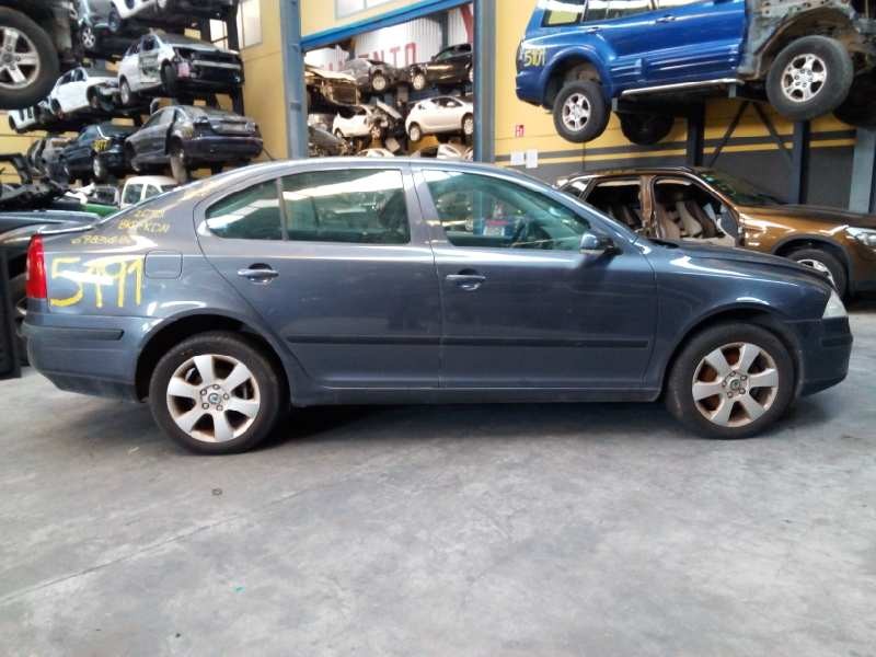skoda octavia berlina (1z3) del año 2007