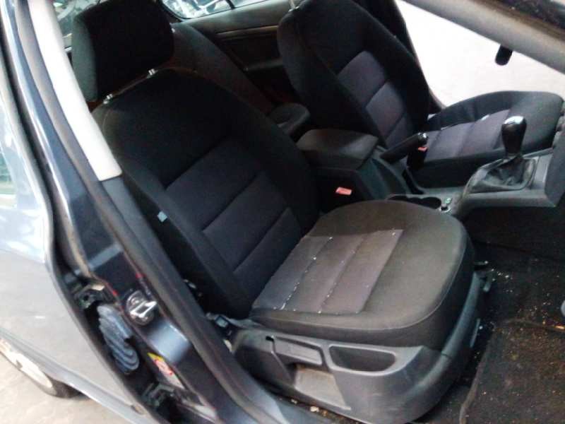 skoda octavia berlina (1z3) del año 2007