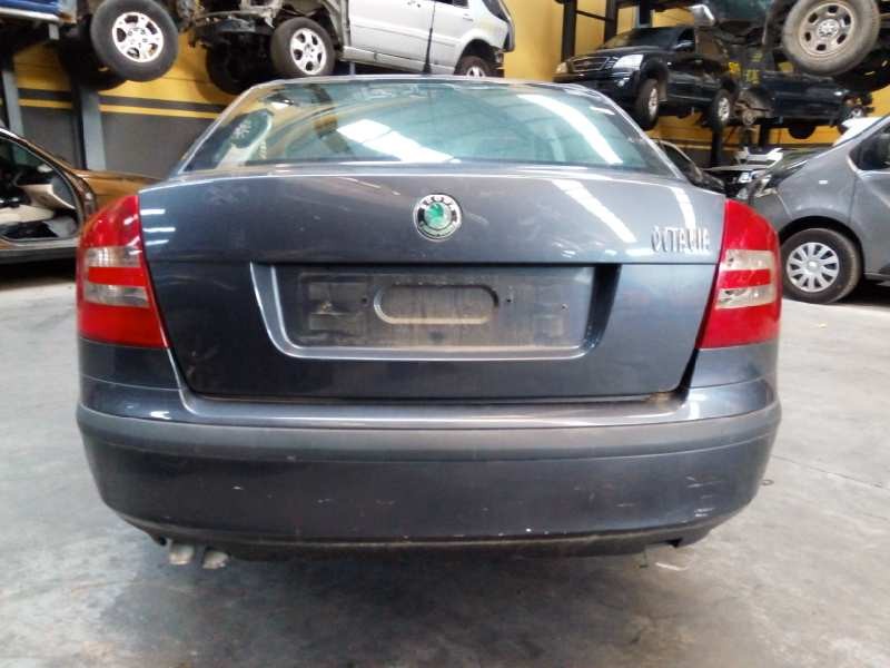 skoda octavia berlina (1z3) del año 2007