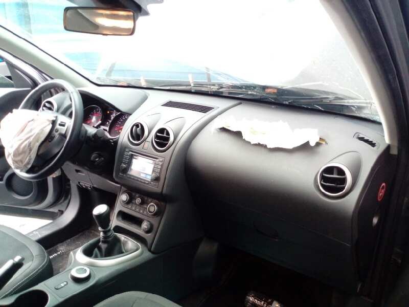 nissan qashqai (j10) del año 2011