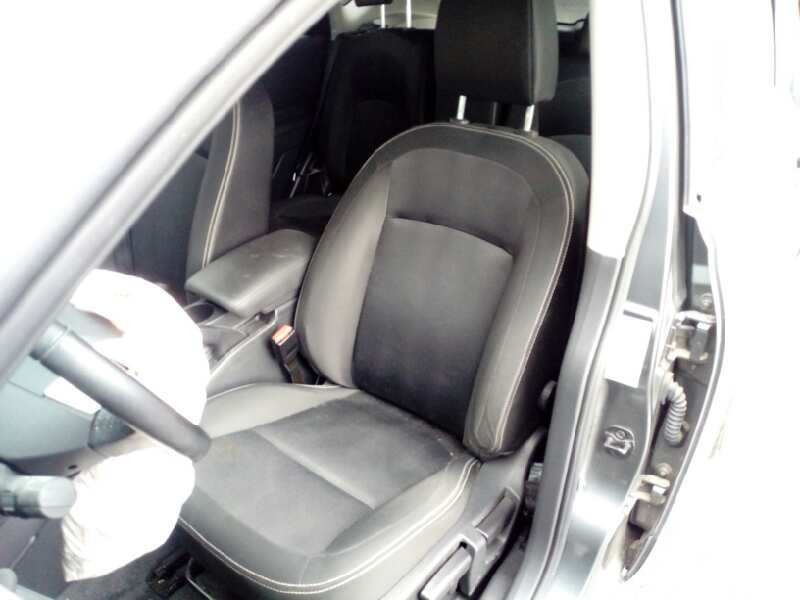 nissan qashqai (j10) del año 2011