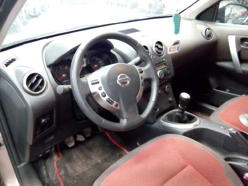 nissan qashqai (j10) del año 2008