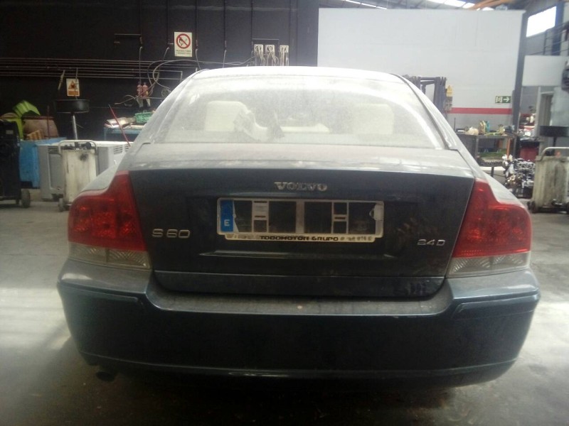 volvo s60 berlina del año 2008
