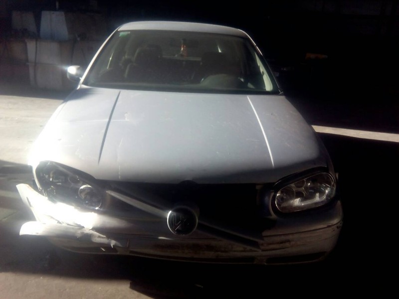 volkswagen golf iv berlina (1j1) del año 1999