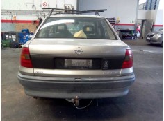 opel astra f berlina del año 1996 2