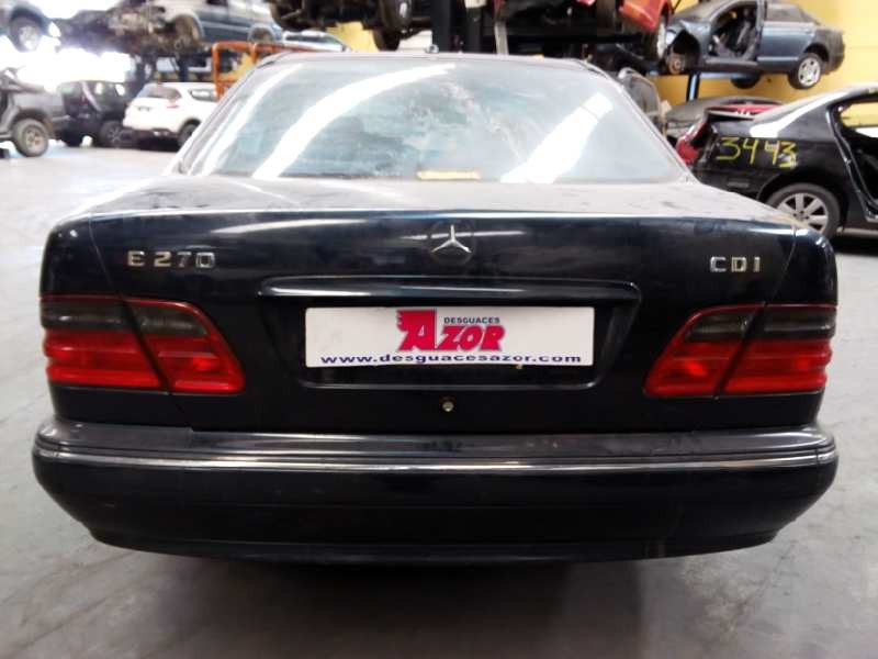mercedes-benz clase e (w210) berlina diesel del año 2001