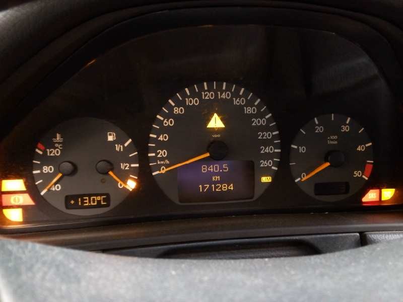 mercedes-benz clase e (w210) berlina diesel del año 2001