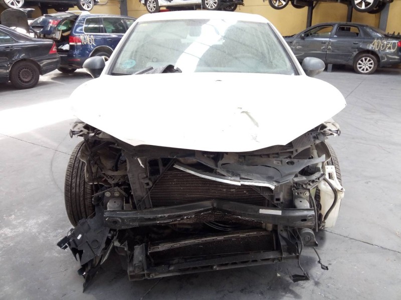 seat ibiza (6j5) del año 2013