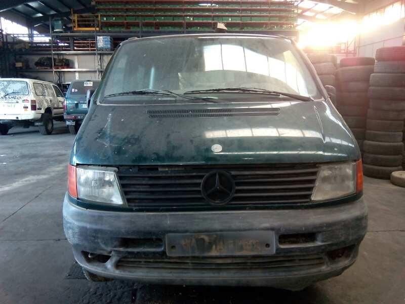 mercedes-benz vito (w638) caja cerrada del año 1999