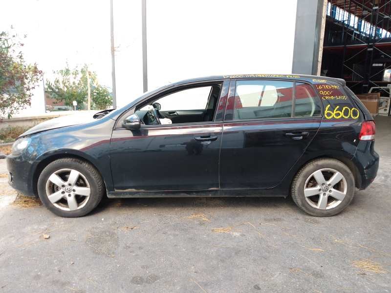 volkswagen golf vi (5k1) del año 2011