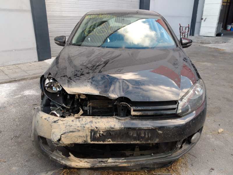 volkswagen golf vi (5k1) del año 2011
