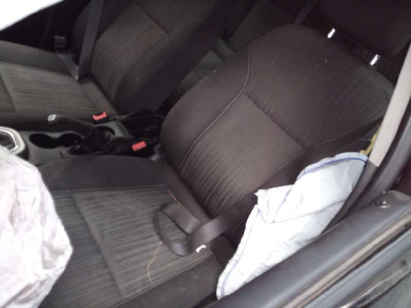 opel astra j sports tourer del año 2011