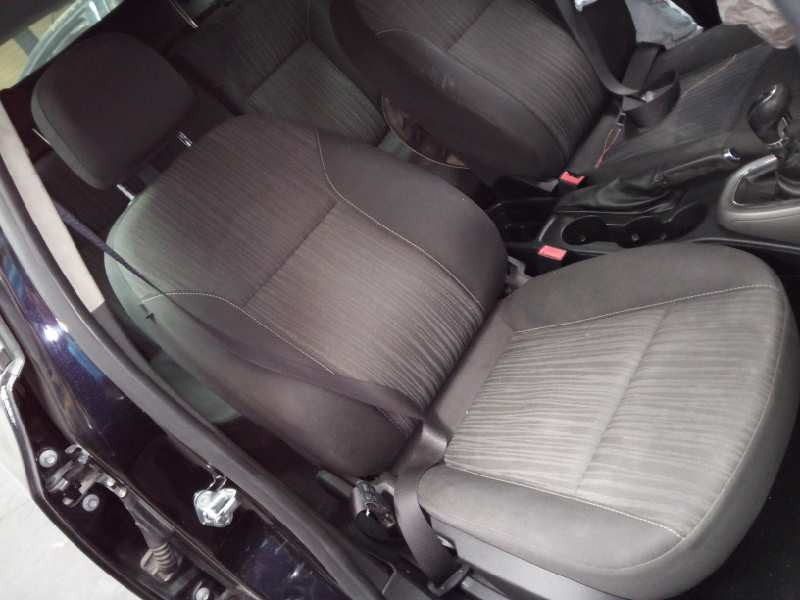 opel astra j sports tourer del año 2011