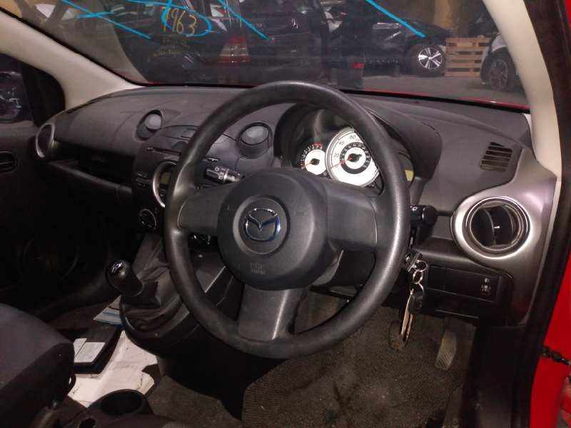mazda 2 lim. (de) del año 2008