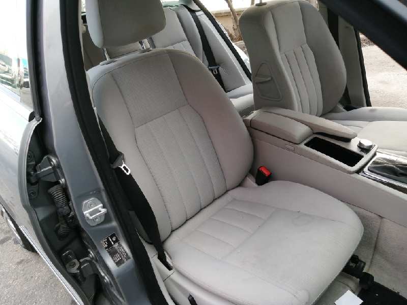 mercedes-benz clase c (w204) familiar del año 2010