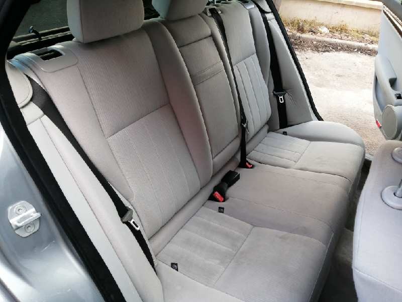 mercedes-benz clase c (w204) familiar del año 2010